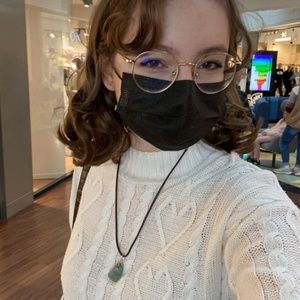 Meet your Posher, Zoe